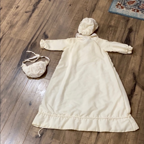 Gawn  .hat and bag Baptist dress . - Picture 11 of 11
